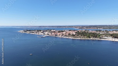 Wallpaper Mural Balaruc les Bains dans le département de l'hérault en région occitanie en mars 2026 Torontodigital.ca