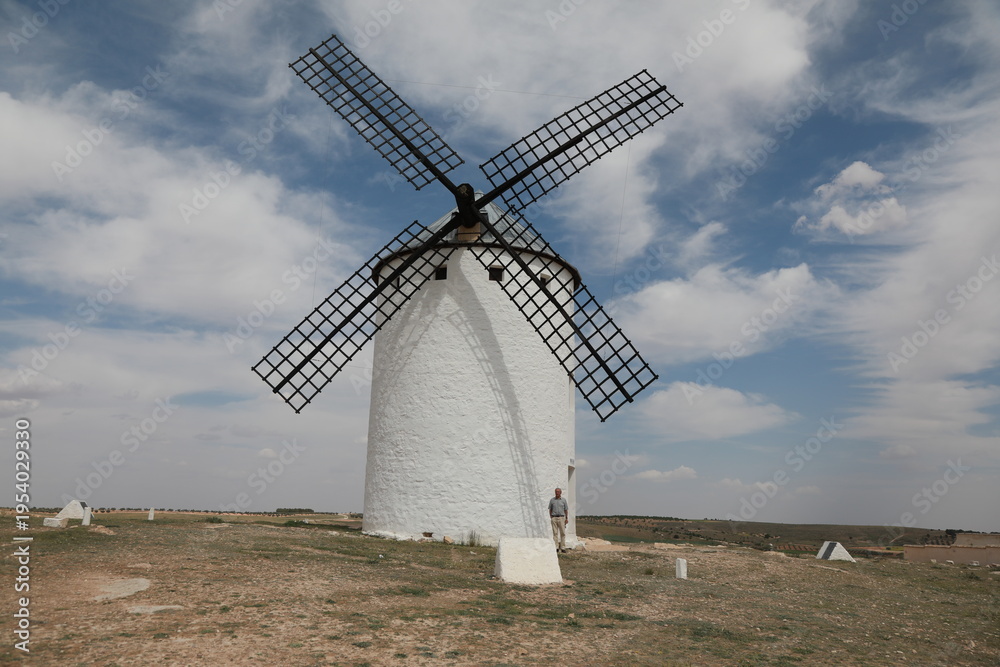 Obraz premium village of campo de criptana, spain, castilla la mancha