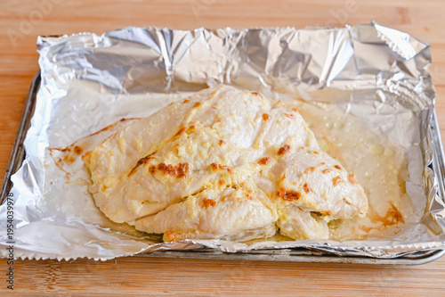 ジューシーな鶏胸肉のマヨネーズ焼き