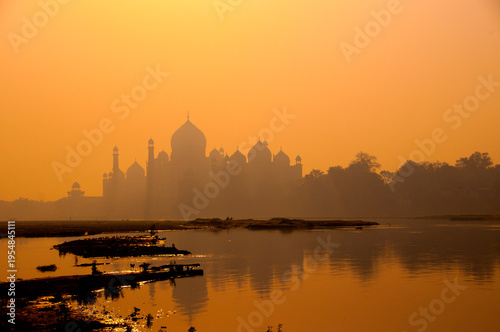 Photography Taj Mahal at sunrise on the Yamuna River