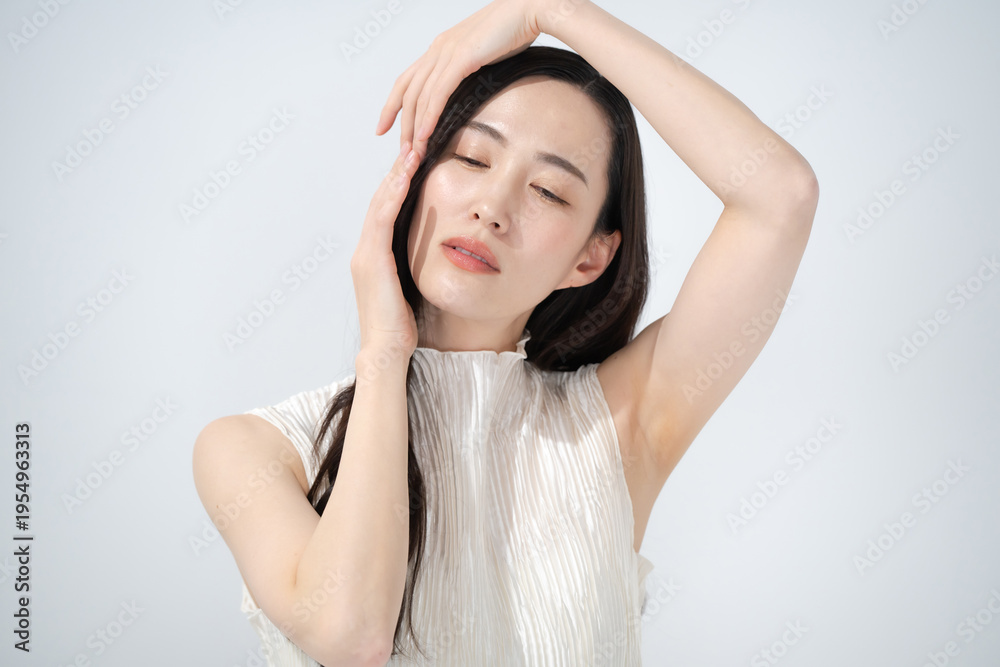 Fototapeta premium ミドル女性 スキンケアイメージ