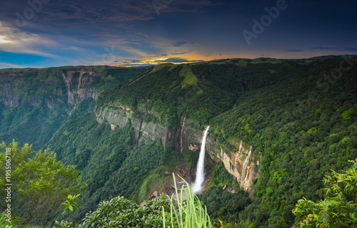 Bild auf Leinwand landscape from cherrapunjee, meghalaya a place for waterfalls, springs and meado