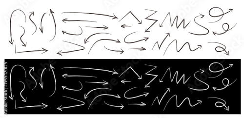 筆タッチの手描き矢印のバリエーションセット　モノクロ　白黒