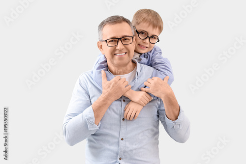 Elderly man and his little ...