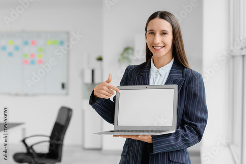 Female business consultant ...