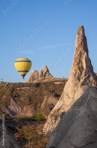 hot air balloon in cappadocia turkey
