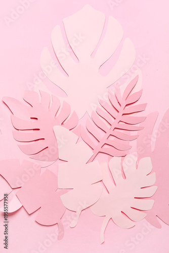 Different paper tropical le...