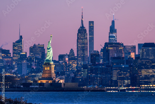 Statue of Liberty and Manhattan skyline, New York City, USA