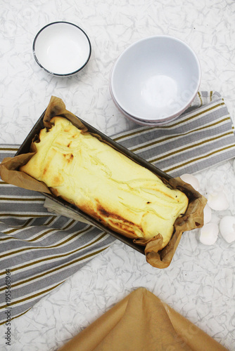 Finished cheesecake in a baking dish. top view