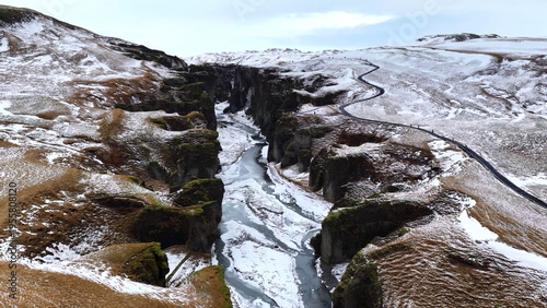 Quadro su tela Fjaðrárgljúfur Canyon in Snowy Landscape Iceland 6K
