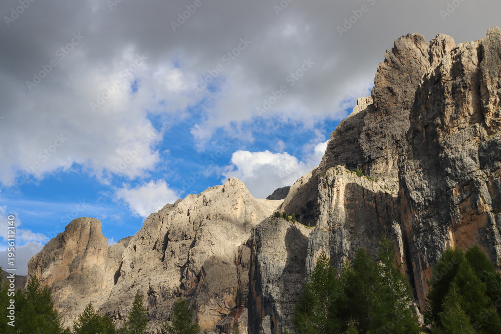 Fototapeta premium Alpine Dolomites panorama under cloudy horizon