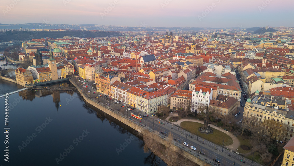 Obraz premium Sunset aerial view of Smetanovo nabrezi riverside in Prague, Cze