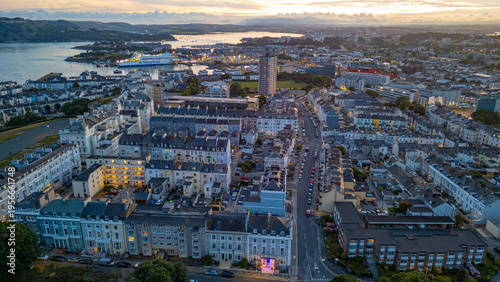 Canvas Print Sunset aerial view of downtown Plymouth, England