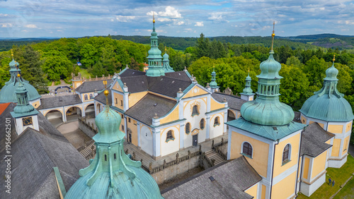 Foto Panorama view of Svata Hora pilgrimage site near Pribram, Czech