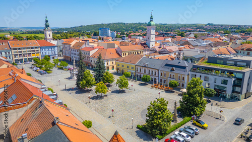Foto Marianske namesti square in Uherske Hradiste, Czech republic