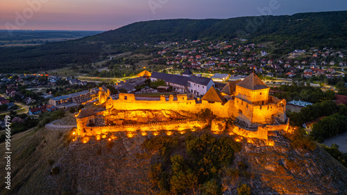 Tableau sur toile Sunset view of Sumeg castle in Hungary