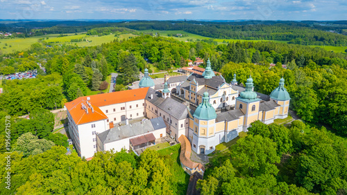 Foto Panorama view of Svata Hora pilgrimage site near Pribram, Czech