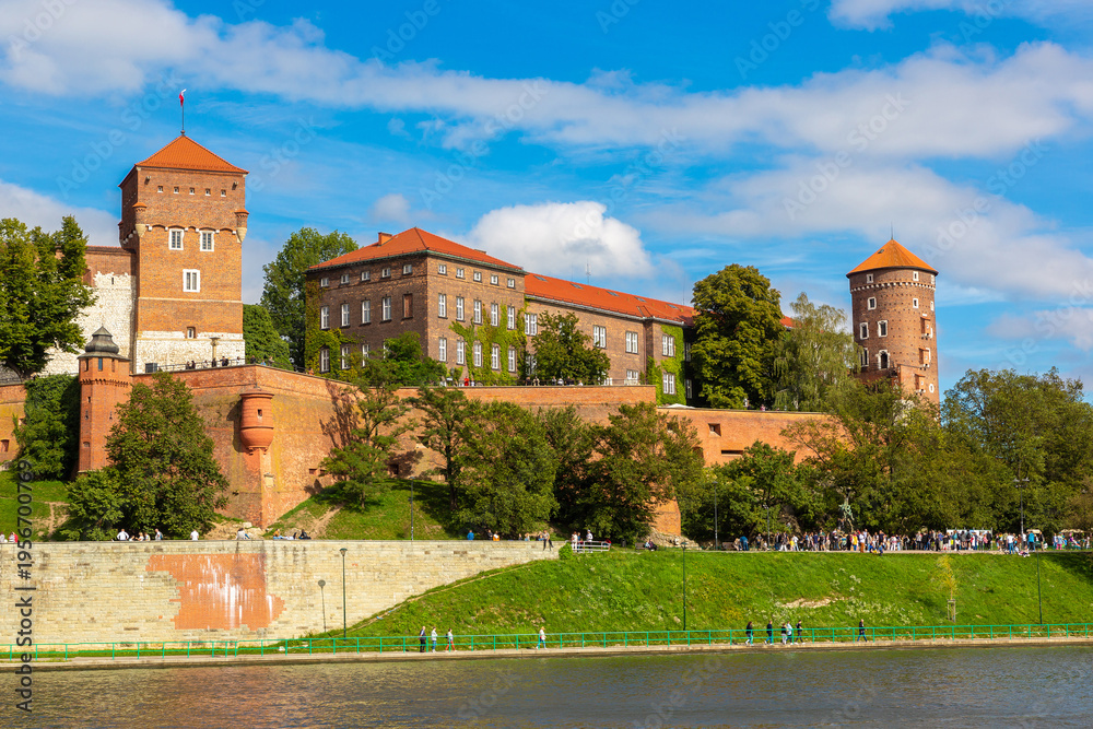 Fototapeta premium Royal wawel castle in Krakow, Poland