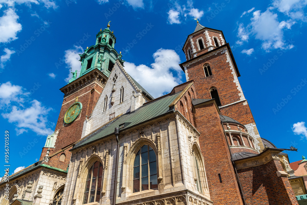Fototapeta premium Wawel cathedral and Royal Wawel castle in Krakow