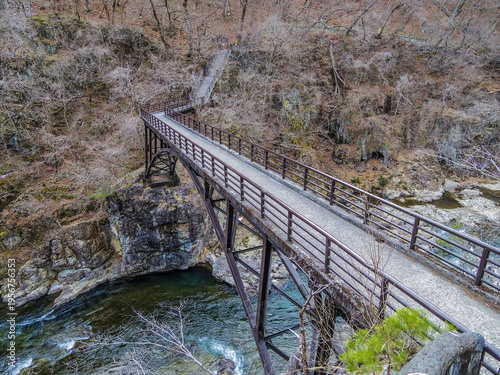 Wallpaper Mural 【栃木県】日光市・龍王峡にかかる虹見橋 Torontodigital.ca