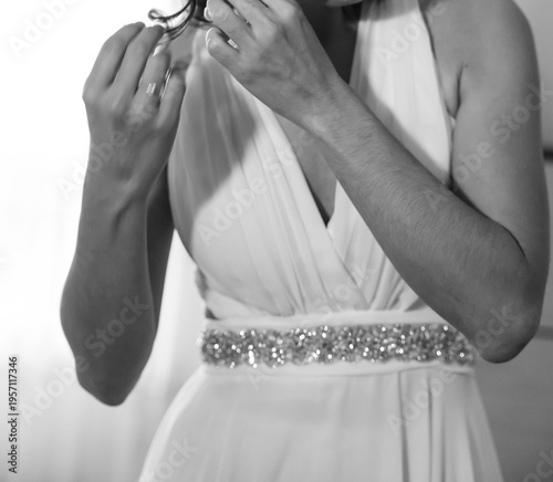 boda, novia, amor, anillos, mujer, gente, novio, casado, familia, ceremonia. casada, celebración, preparativos, detalles, vestido, bata, decoración