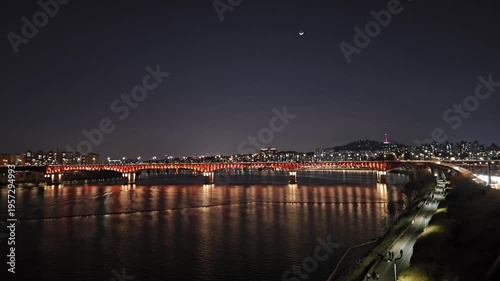 Seongsu Bridge Night Traffic Reflection Seoul 성수대교 야경 차량 반사 영상