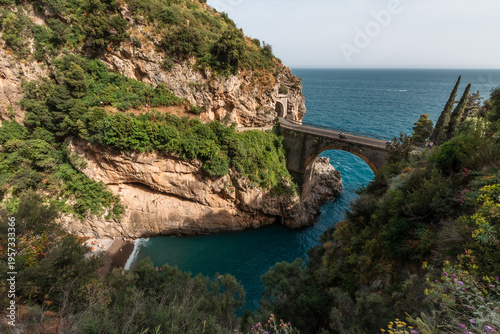 Canvas-taulu The bridge in the Fiord of Furore