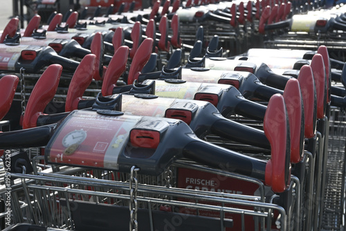 Wallpaper Mural einkaufswagen Torontodigital.ca