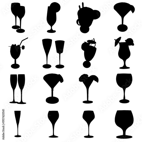 Copas de diferentes bebidas