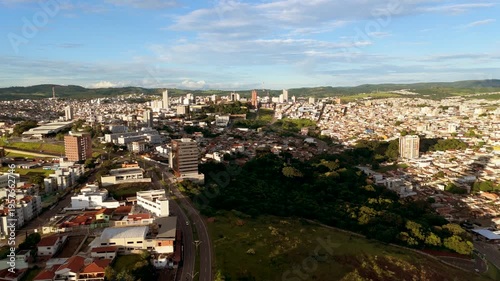 Varginha, Minas Gerais, Brasil: Paisagem panorâmica da cidade