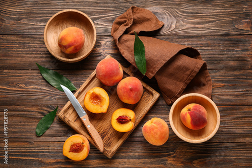 Cutting board and bowls wit...