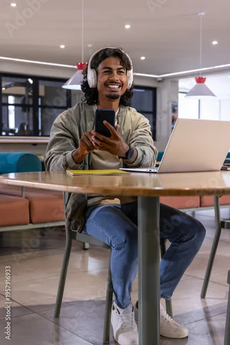 Fototapeta Tree cross-section showing concentric growth rings with dark band and wedge scar in lab