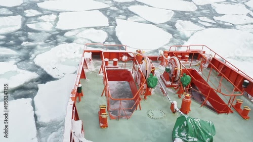 オホーツク海の海を流氷（紋別）
