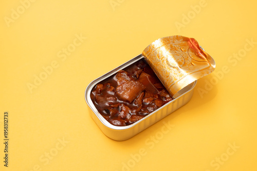 can of octopus with sauce