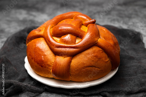 Fresh portuguese Easter folar on dish