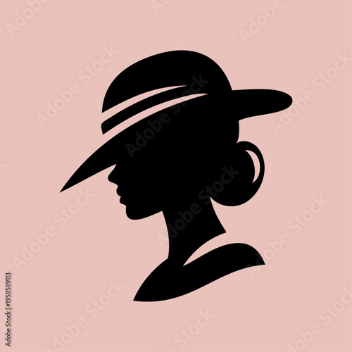 Logotipo boutique de moda. Dibujo de la cabeza de una mujer de perfil con un elegante sombrero vintage inclinado hacia delante, con fondo de color rosa 
