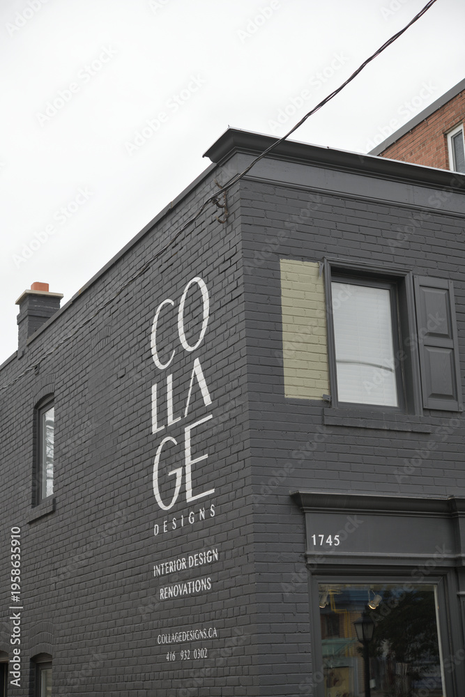 Obraz premium exterior building and mural sign outside Collage Designs, an interior designer, located at 1745 Bayview Av, East York, Toronto
