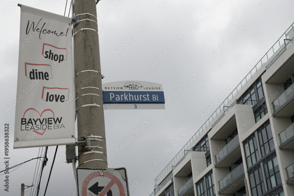 Fototapeta premium Bayview Leaside BIA pole mounted banner at Parkhurst Bl and Bayview Av, Toronto