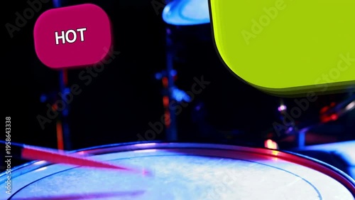 Playback showing snare staying centered while badges sliding in front, clustering to tag music