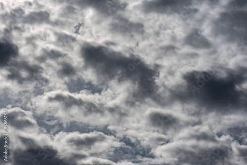 Spectacular clouds in the sky 01.26