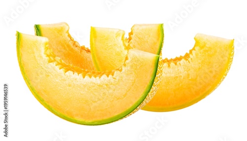 Cantaloupe slices/arrangement/white background