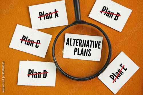 Foto four unsuccessful plans A, B, C, D, E and take alternative plans