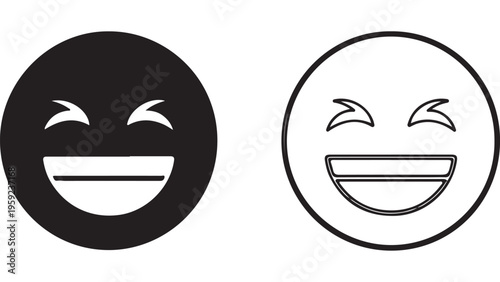 Smiling face icon with transparent background