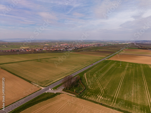 Wallpaper Mural Saulheim "Langer Stein" (März 2026) Torontodigital.ca