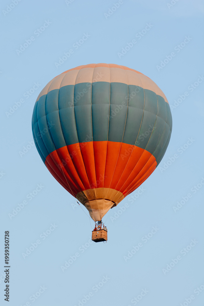 Naklejka premium tricolor balloon in sky, red blue white, flying in sky
