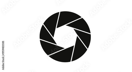 Geometric aperture shape with black blades forming a circular opening