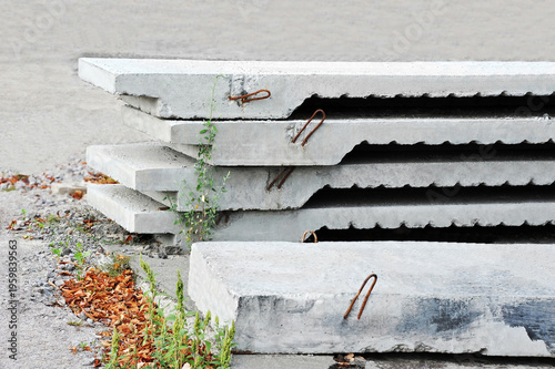 Precast concrete panels