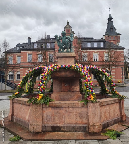 Osterbrunnen in Oelsnitz Erzgebirge