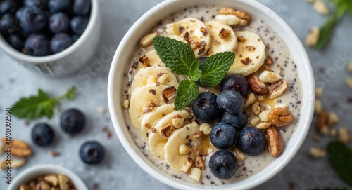 Creamy chia pudding with co...