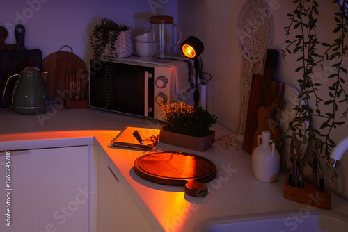 Microwave oven with utensil...